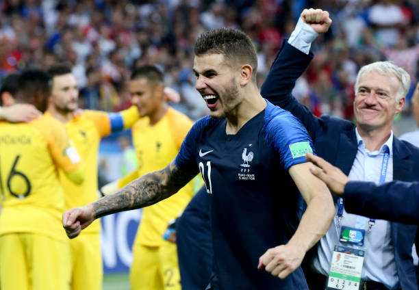 篇章的一个 篇章的一个